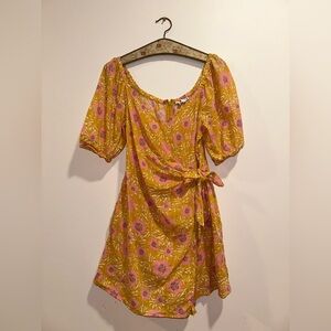 Lush Yellow Floral Puff Sleeve Wrap Romper - Size Large